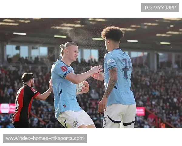 哈兰德中路补射把比分拉开